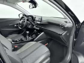 Peugeot 208 (2023) thumbnail 12