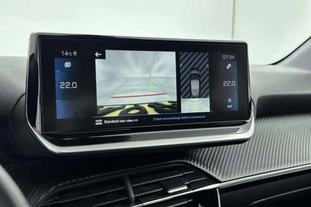 Peugeot 208 (2023) thumbnail 21