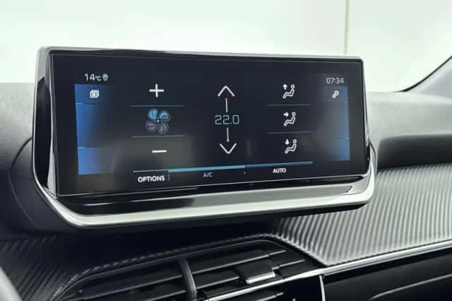 Peugeot 208 (2023) thumbnail 22