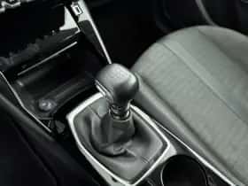 Peugeot 208 (2023) thumbnail 24