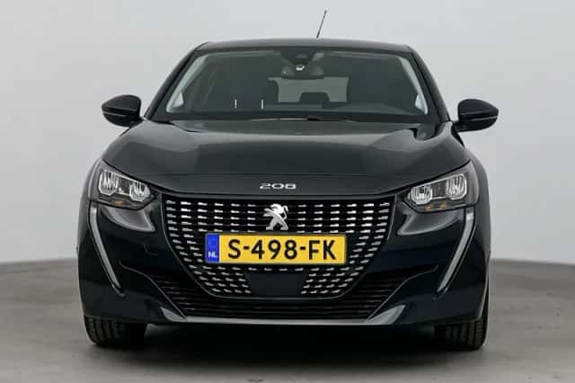 Peugeot 208 (2023) thumbnail 8