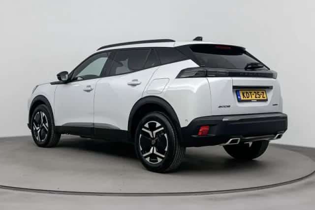 Peugeot 2008 (2025) thumbnail 3