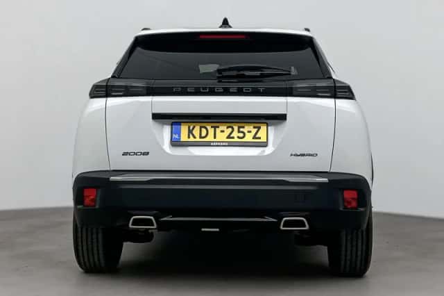 Peugeot 2008 (2025) thumbnail 4