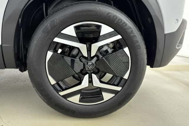 Peugeot 2008 (2025) thumbnail 31