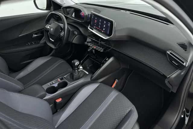 Peugeot 2008 (2021) thumbnail 12