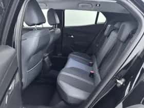 Peugeot 2008 (2021) thumbnail 13