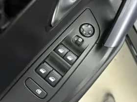 Peugeot 2008 (2021) thumbnail 15