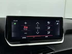 Peugeot 2008 (2021) thumbnail 21
