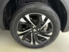 Peugeot 2008 (2021) thumbnail 31
