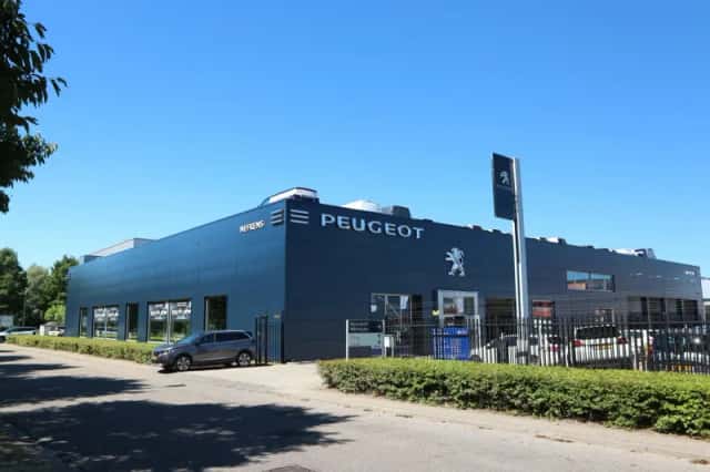 Peugeot 2008 (2021) thumbnail 33