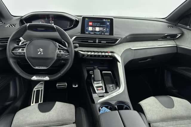 Peugeot 3008 (2020) thumbnail 11
