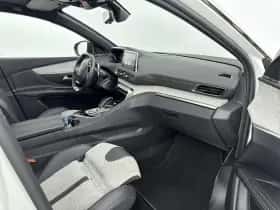 Peugeot 3008 (2020) thumbnail 12
