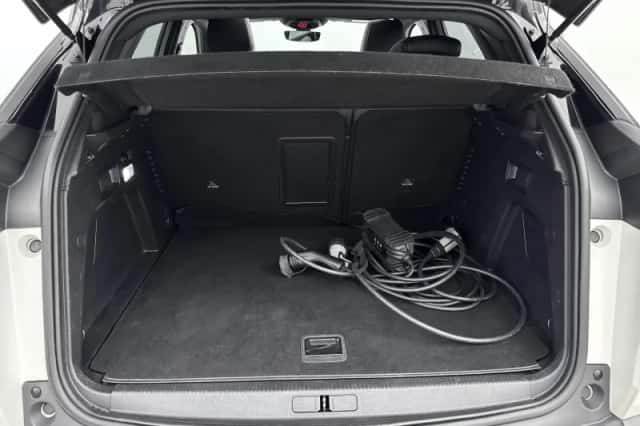 Peugeot 3008 (2020) thumbnail 15