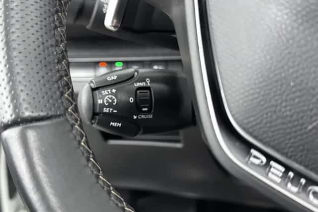 Peugeot 3008 (2020) thumbnail 19