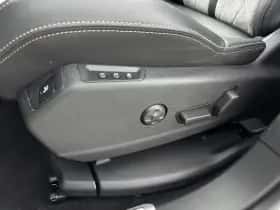 Peugeot 3008 (2020) thumbnail 29