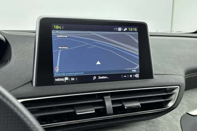 Peugeot 3008 (2020) thumbnail 32