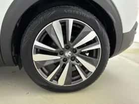Peugeot 3008 (2020) thumbnail 33