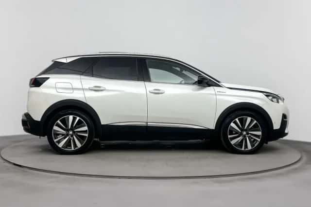 Peugeot 3008 (2020) thumbnail 6