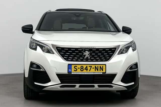 Peugeot 3008 (2020) thumbnail 8