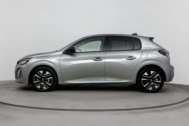 Peugeot 208 (2024) thumbnail 2