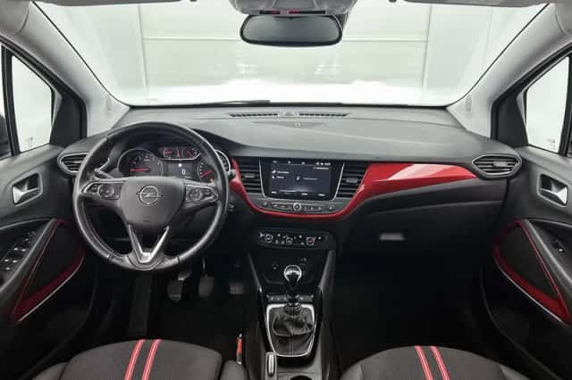 Opel Crossland (2023) thumbnail 11