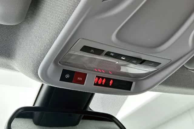Opel Crossland (2023) thumbnail 32
