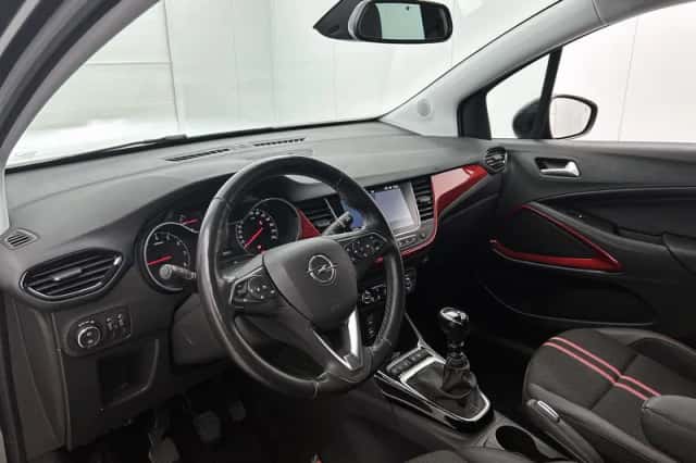 Opel Crossland (2023) thumbnail 10