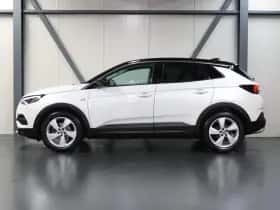 Opel Grandland X (2019) thumbnail 2