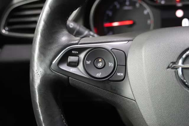 Opel Grandland X (2019) thumbnail 27