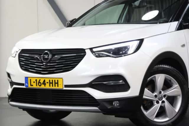 Opel Grandland X (2019) thumbnail 5