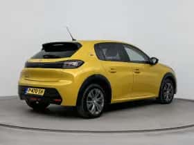 Peugeot e-208 (2022) thumbnail 5