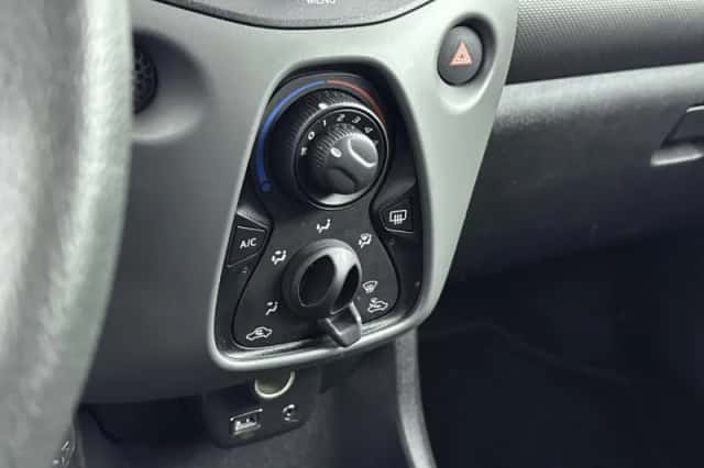 Peugeot 108 (2020) thumbnail 19