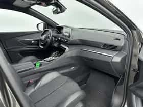 Peugeot 3008 (2019) thumbnail 12