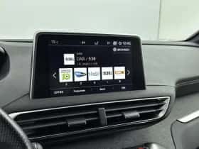 Peugeot 3008 (2019) thumbnail 19