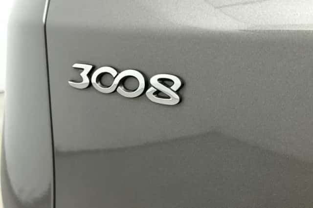 Peugeot 3008 (2019) thumbnail 27