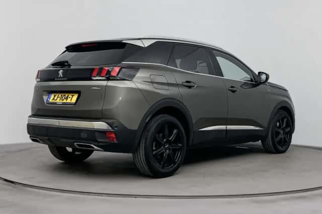 Peugeot 3008 (2019) thumbnail 5