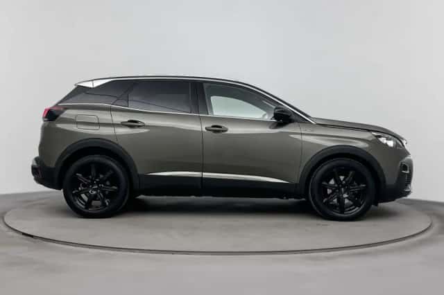 Peugeot 3008 (2019) thumbnail 6