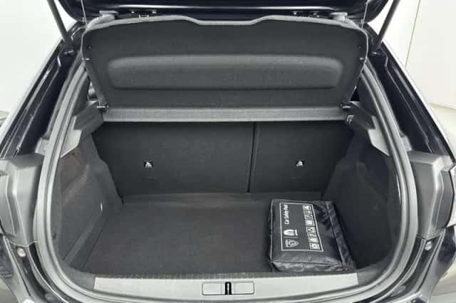 Peugeot 208 (2023) thumbnail 14