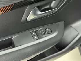 Peugeot 208 (2023) thumbnail 15