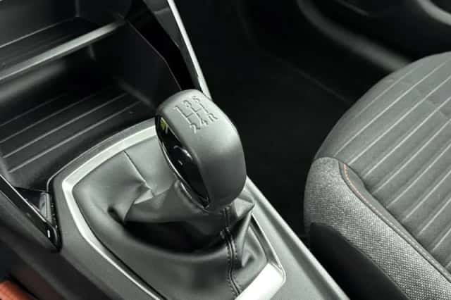 Peugeot 208 (2023) thumbnail 23