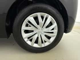 Peugeot 208 (2023) thumbnail 26