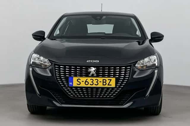 Peugeot 208 (2023) thumbnail 8