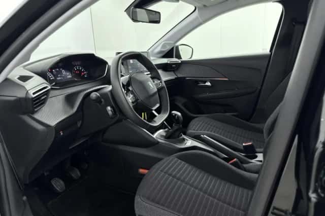 Peugeot 208 (2023) thumbnail 10
