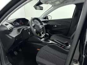 Peugeot 208 (2023) thumbnail 10