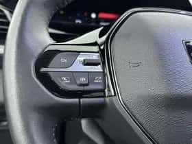 Peugeot 308 (2023) thumbnail 18
