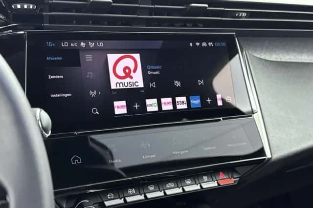Peugeot 308 (2023) thumbnail 19