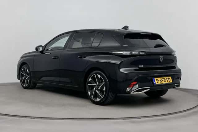 Peugeot 308 (2023) thumbnail 3