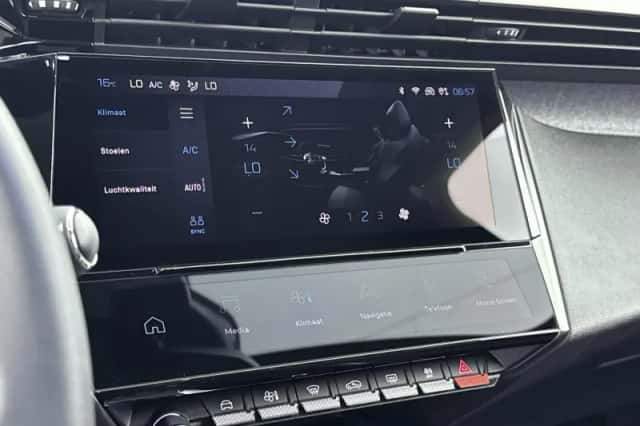 Peugeot 308 (2023) thumbnail 22