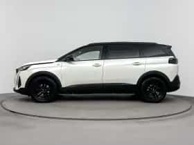 Peugeot 5008 (2022) thumbnail 2