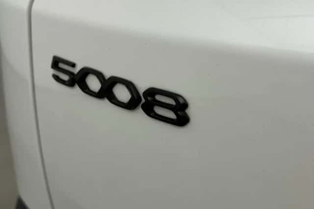 Peugeot 5008 (2022) thumbnail 26